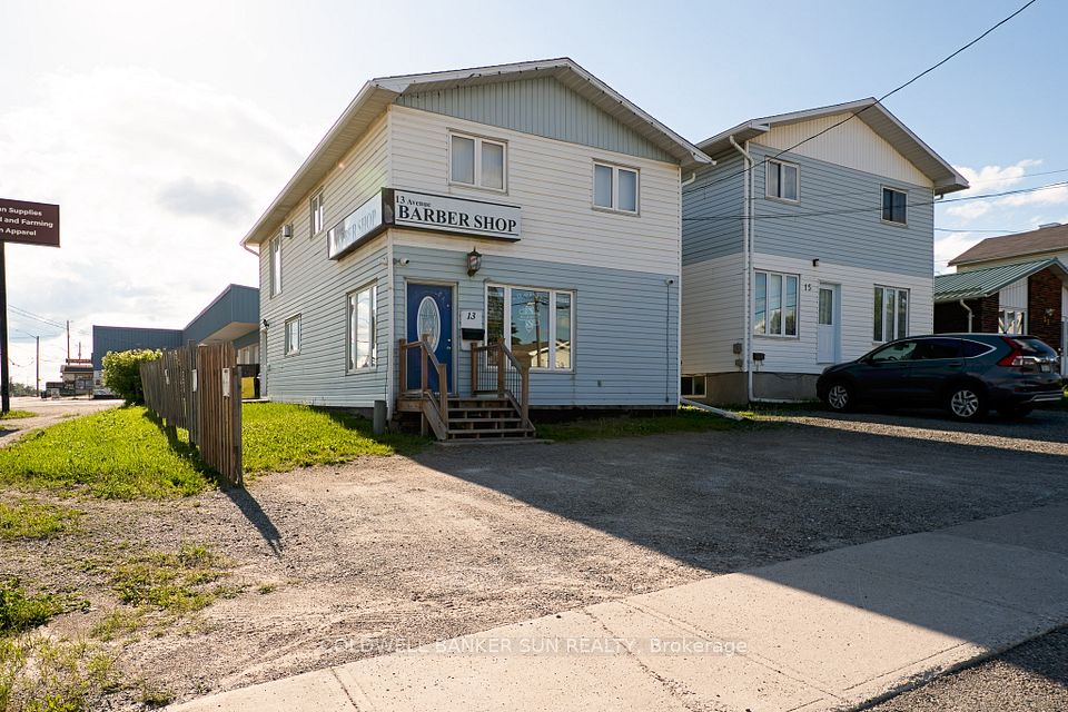 13 Avenue Road, Timmins, ON P4N 5C8
