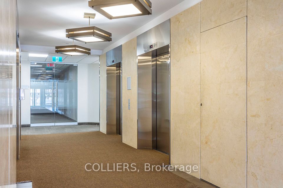 5770 Hurontario Street 1001, Mississauga, ON L5R 3G5