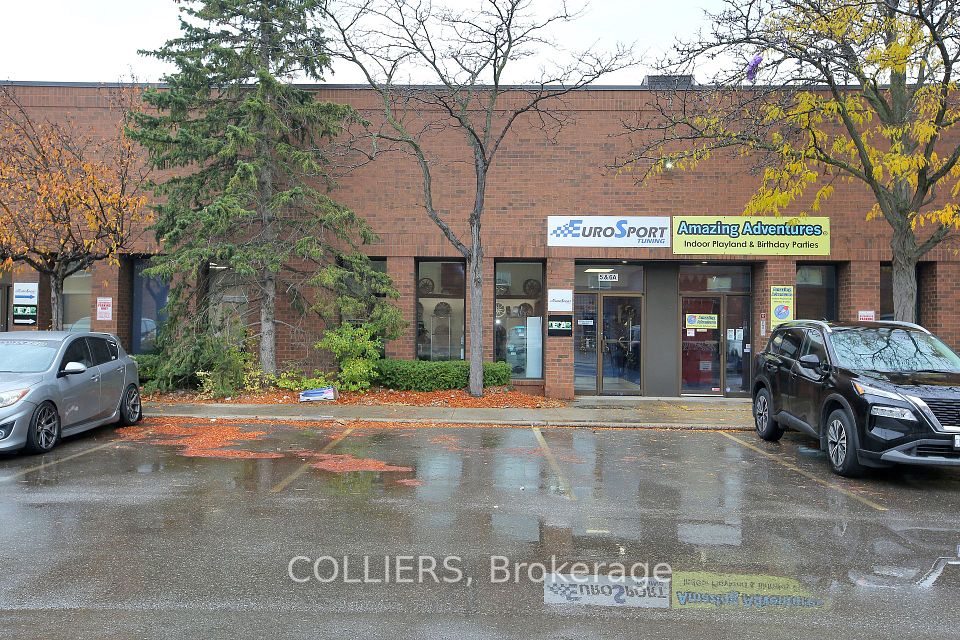 333 Wyecroft Road 5-6A, Oakville, ON L6K 2H2