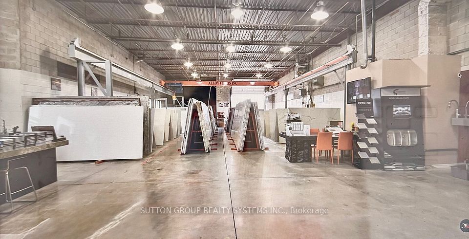 5151 Everest Drive 1 - 3, Mississauga, ON L4W 2Z3