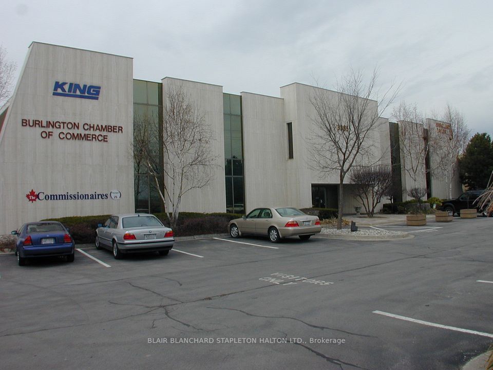 3385 Harvester Road 102, Burlington, ON L7N 3N2