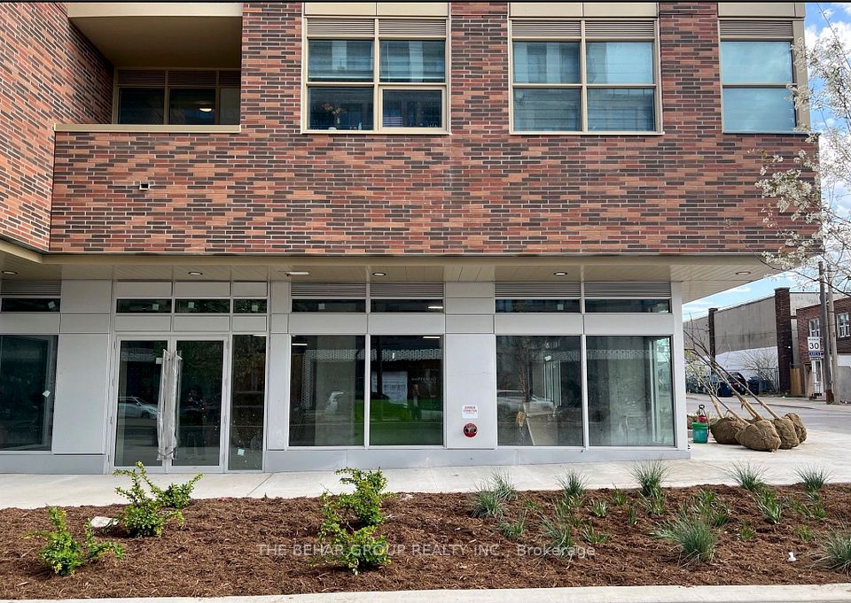 1793 St Clair Avenue W 1, Toronto W03, ON M6N 3A2