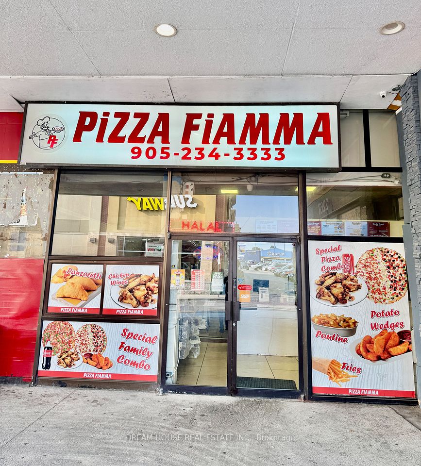 2267 Islington Avenue 7, Toronto W10, ON M9W 3W7