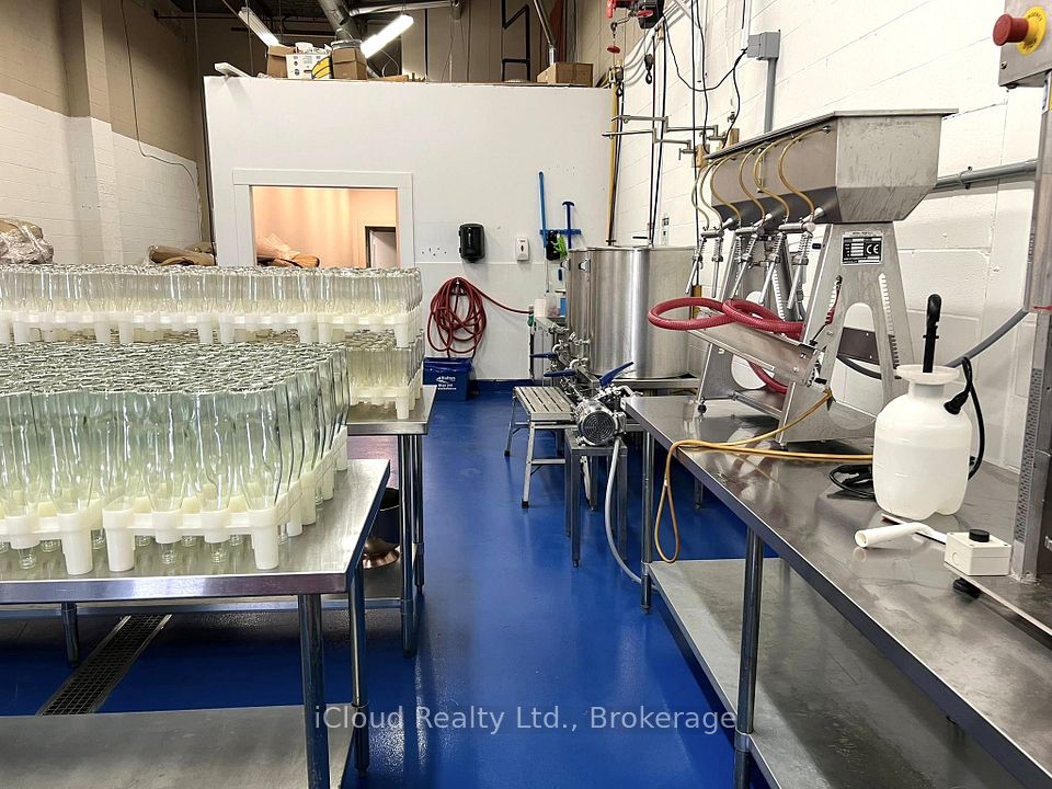 2538 Speers Road, Oakville, ON L6L 5K9