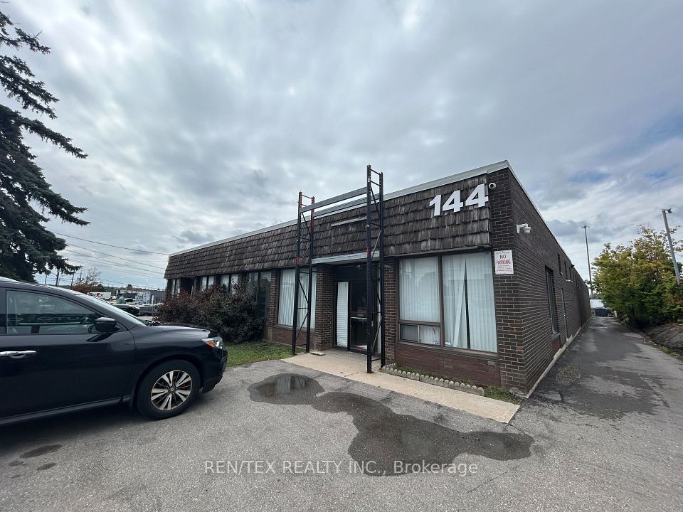 144 Oakdale Road, Toronto W05, ON M3N 1V9