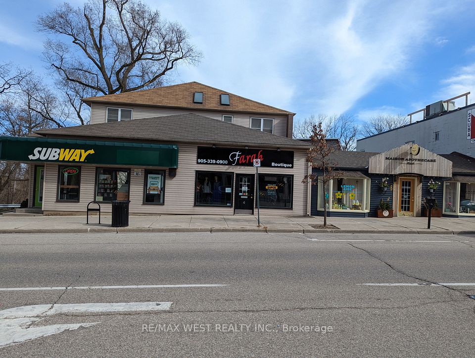 96 Forsythe Street, Oakville, ON L6K 1C5