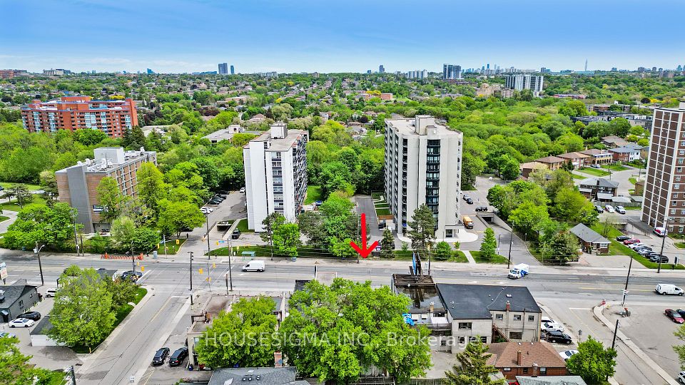 1784 Jane Street, Toronto W04, ON M9N 2T2