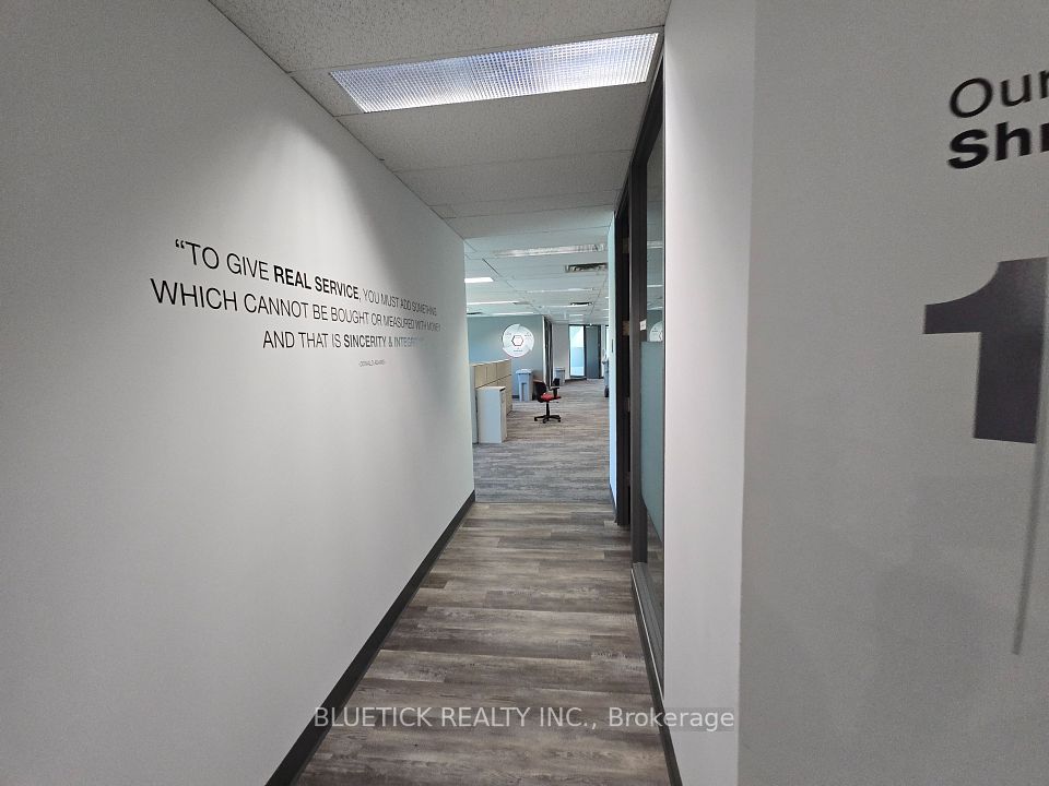 2233 Argentia Road 202, Mississauga, ON L5N 2X7