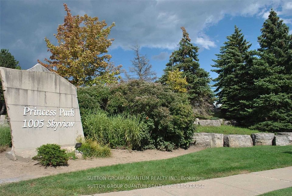 1005 Skyview Drive 202, Burlington, ON L7P 5B1