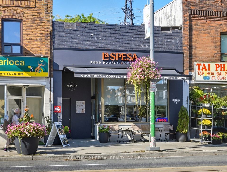 1700 St Clair Avenue W, Toronto W03, ON M6N 1J1