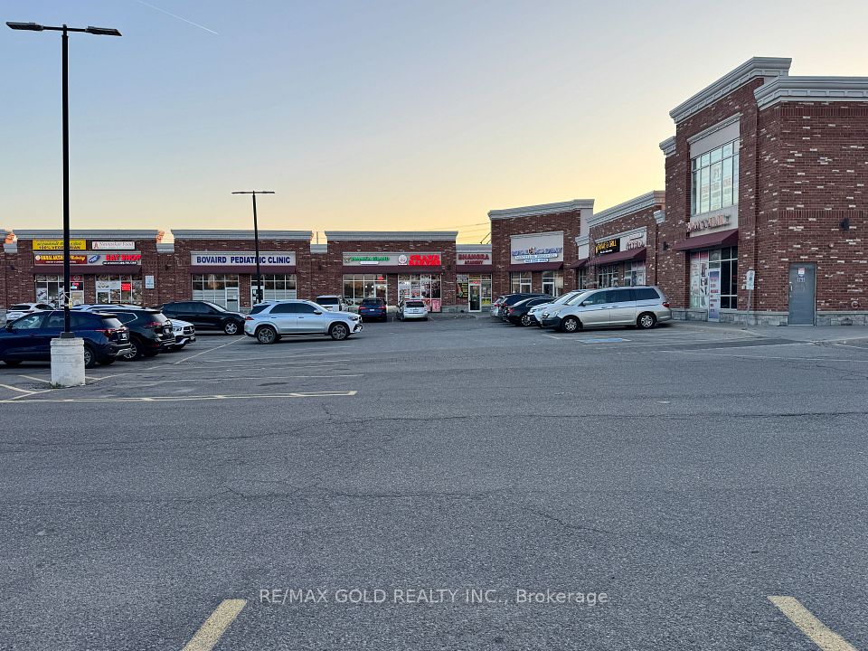 965 Bovaird Drive W 10, Brampton, ON L7A 1R4