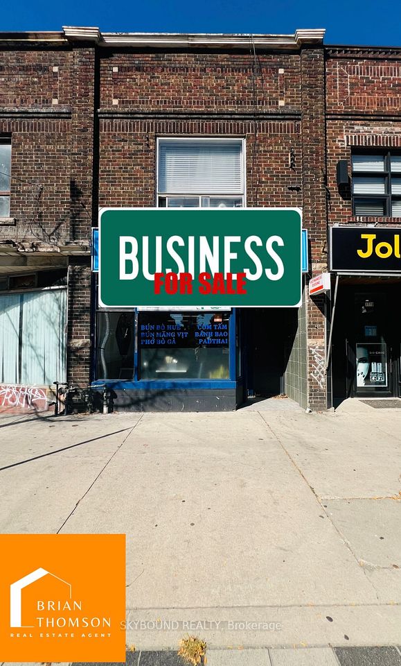 1772 St Clair Avenue W 1, Toronto W03, ON M6N 1J3