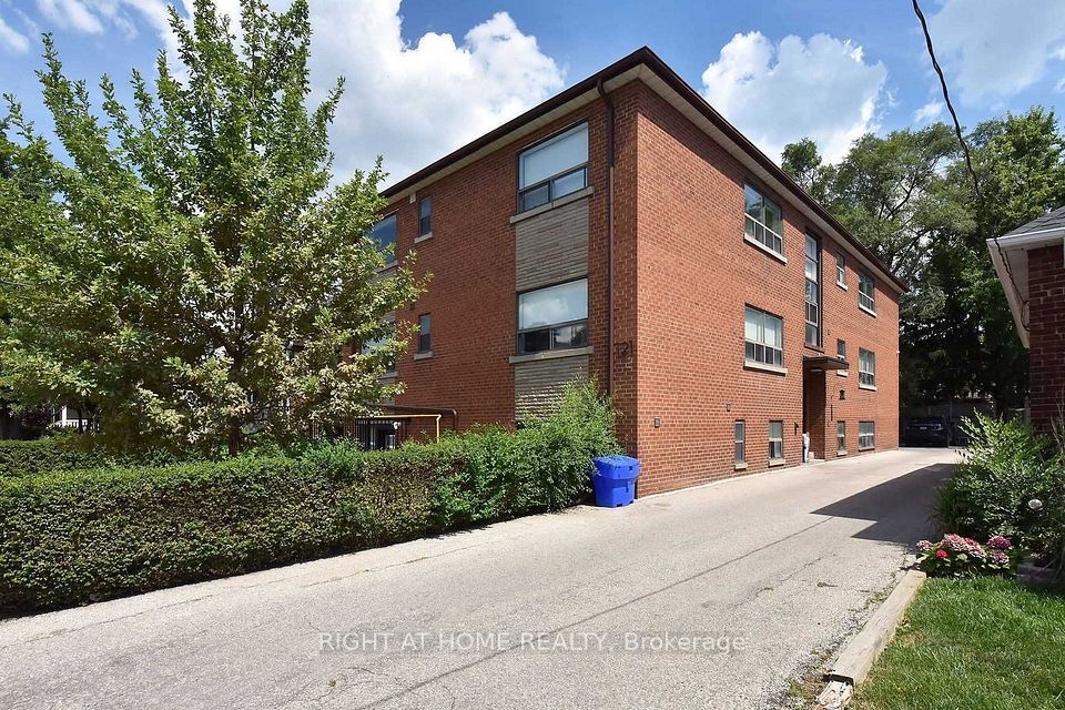 121 Fourth Street, Toronto, ON M8V 2Y6 at 121 Fourth Street, Toronto, ON M8V 2Y6, Toronto W06, ON, M8V 2Y6