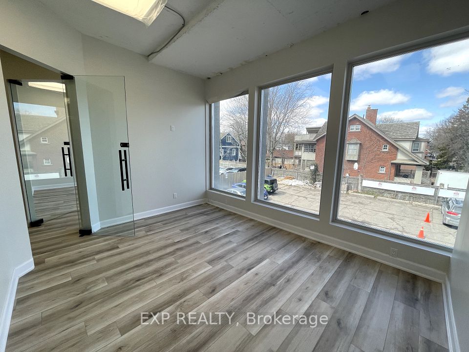 230 Lakeshore Road E 205-4A, Mississauga, ON L5G 1G7