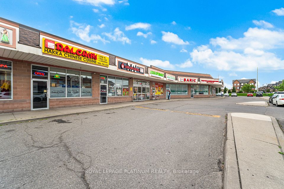 4525 Ebenezer Road 9, Brampton, ON L6P 2K8