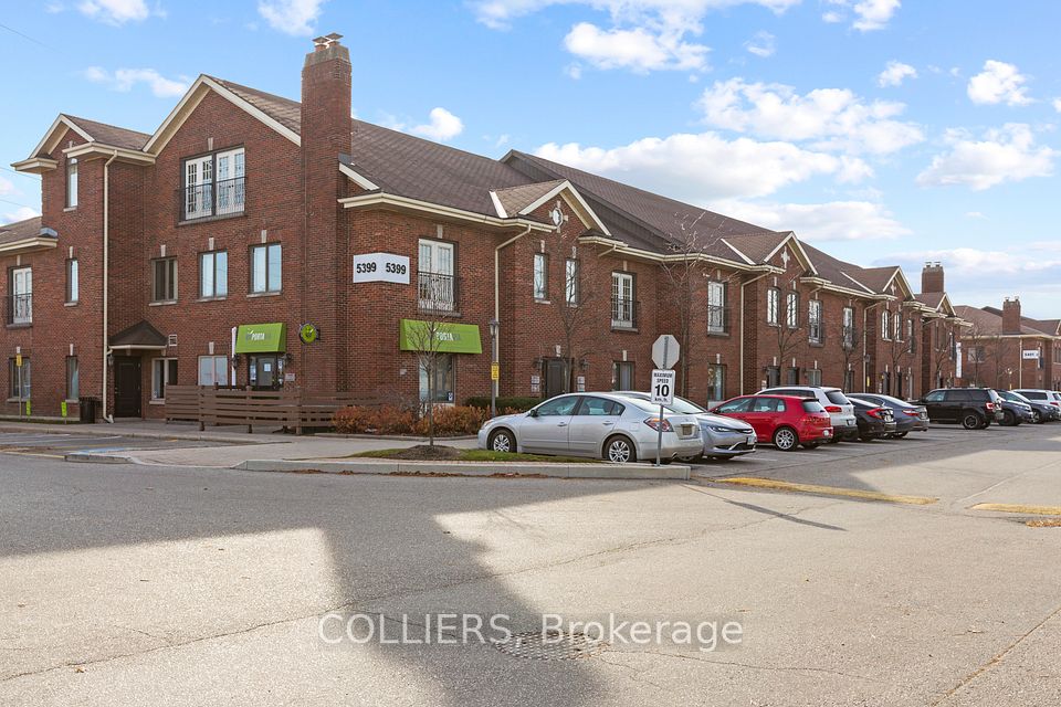 5399 Eglinton Avenue 201, Toronto W08, ON M9C 5K6