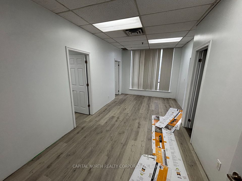 701 Petrolia Road, Toronto W05, ON M3J 2N6