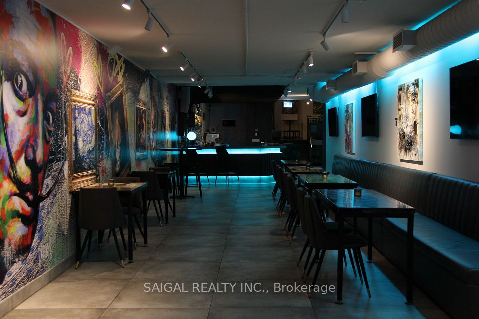 80 Lakeshore Road E, Mississauga, ON L5G 1E1