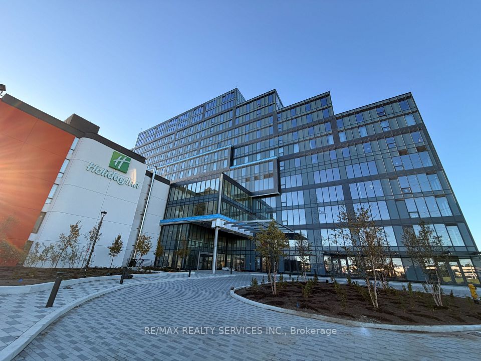 996 Martin Grove Road 321, Toronto W10, ON M9W 1J1