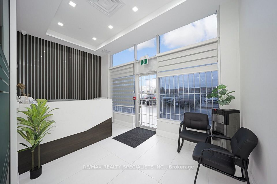 20 Maritime Ontario Boulevard 21, Brampton, ON L6S 0E7