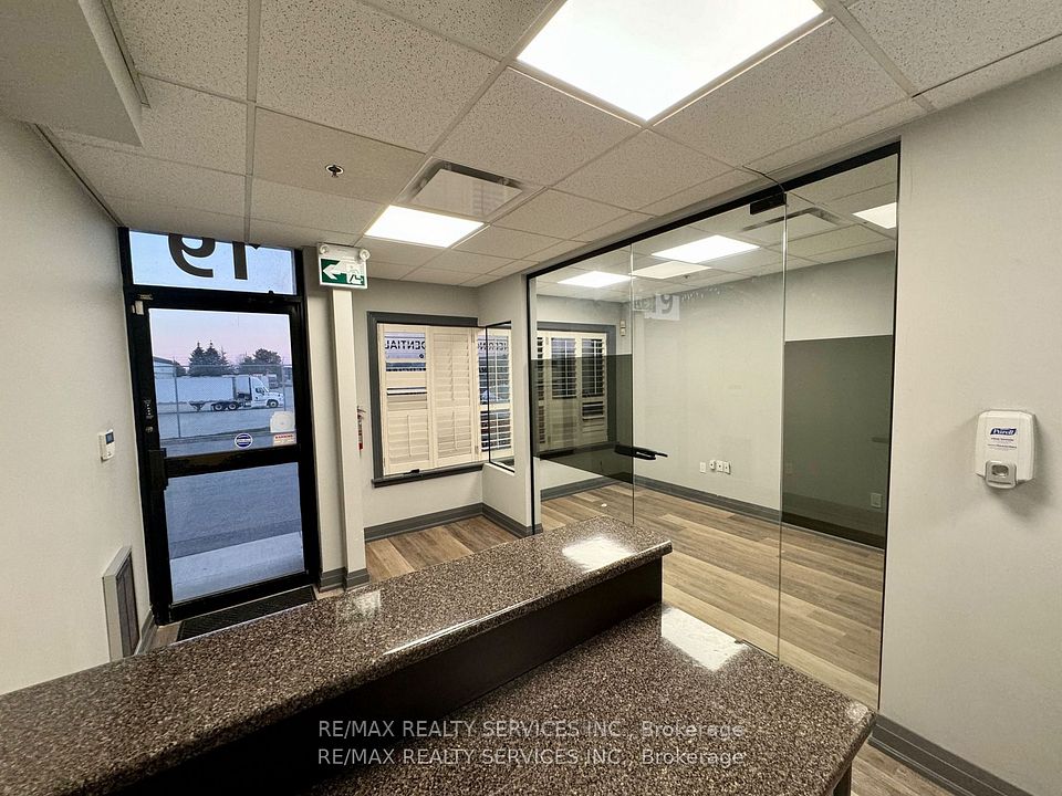 2131 Williams Parkway 19, Brampton, ON L6S 5Z4