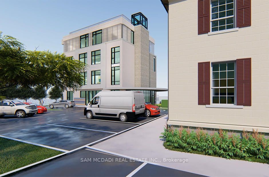 2477 Queensway Drive, Burlington, ON L7R 3R9