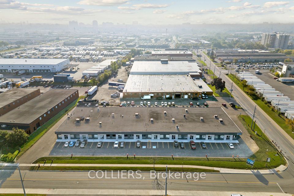 1200 Aimco Boulevard 9, Mississauga, ON L4W 1B2