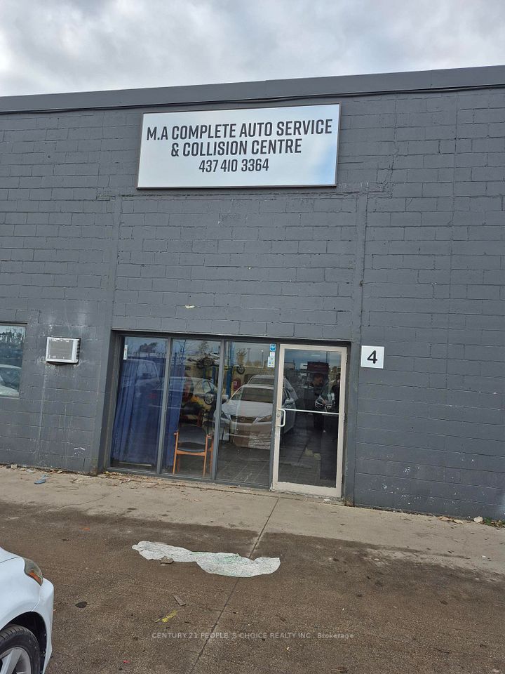 3364 Mavis Road 4, Mississauga, ON L5C 1T8