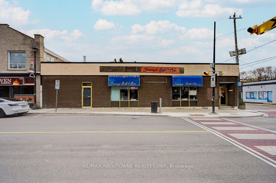 28 Mill Street E, Halton Hills, ON L7J 1H2