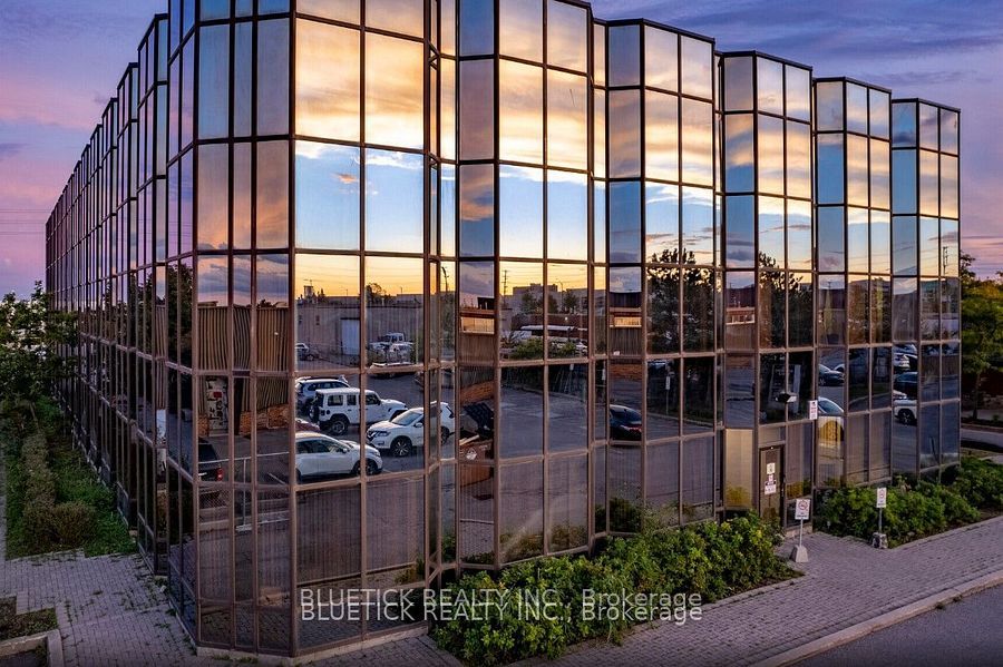 350 Rutherford Road S 225B, Brampton, ON L6W 4N6