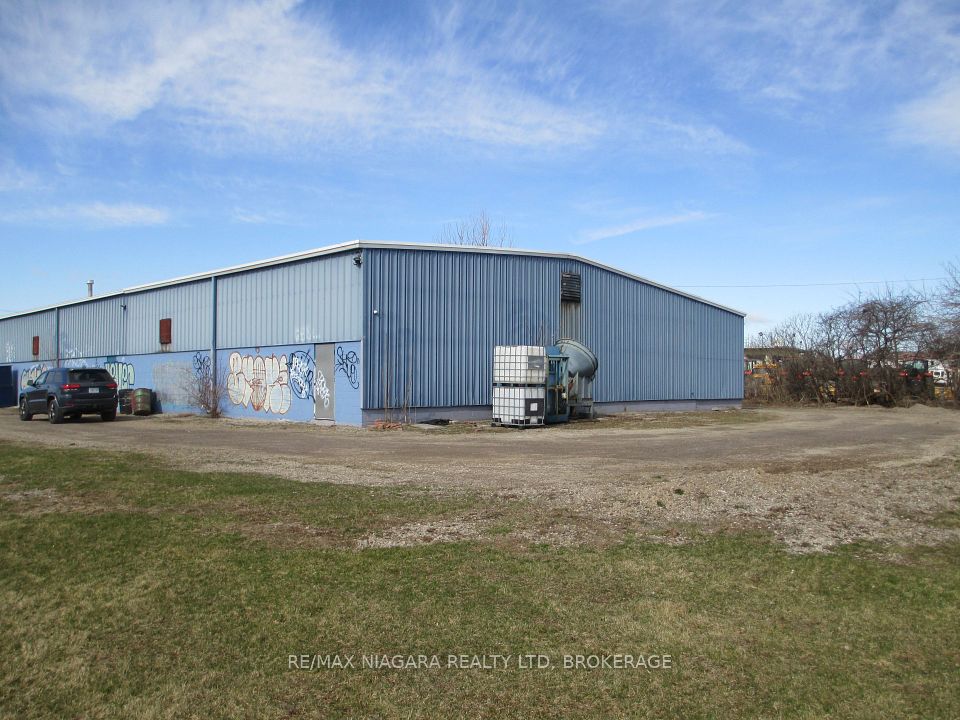 813 Cumberland Avenue, Burlington, ON L7N 3J7