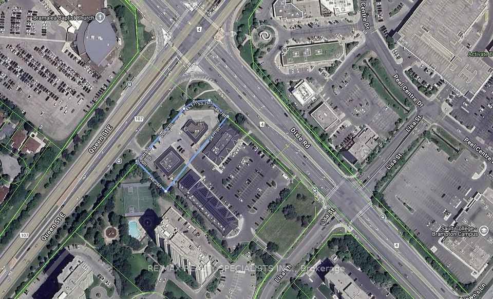 16 Lisa Street, Brampton, ON L6T 5R2