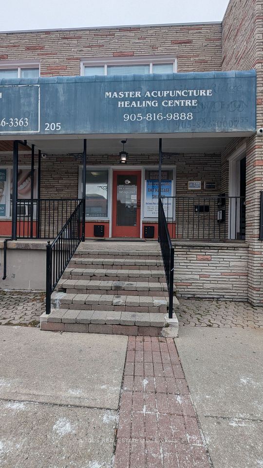 205 Queen Street S, Mississauga, ON L5M 1L4