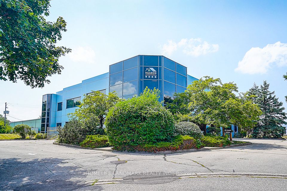 940 Sheldon Court 2nd Floor, Burlington, ON L7L 5K6