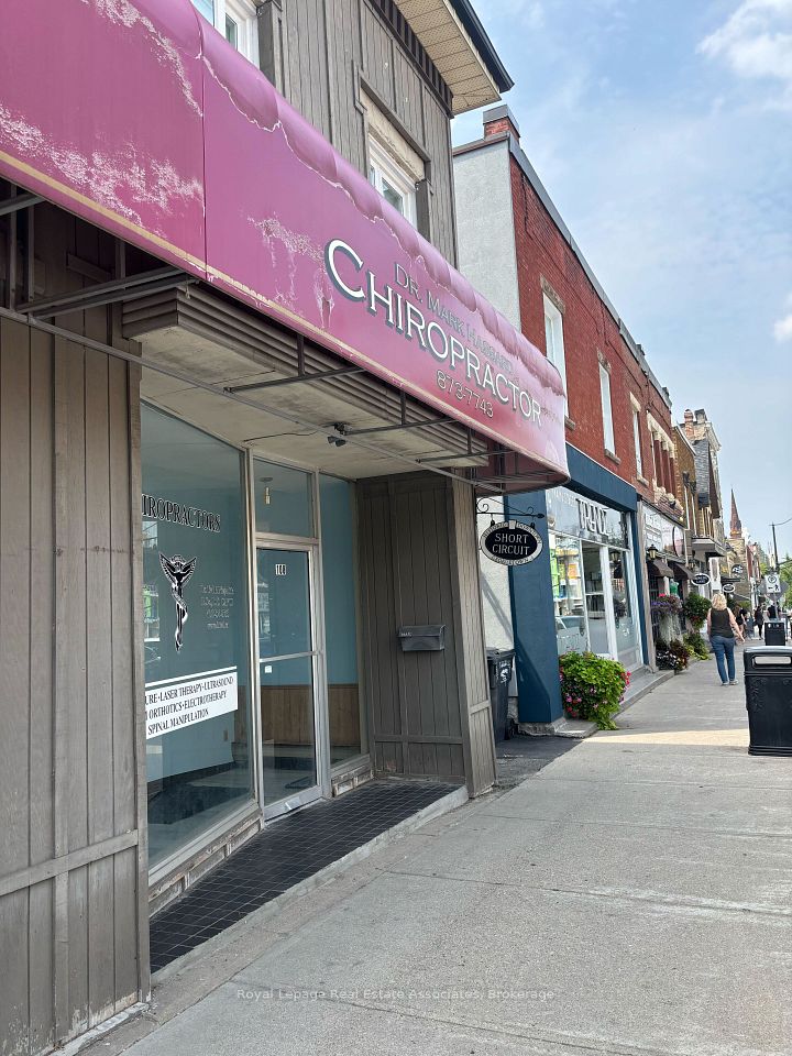 108 Main Street S, Halton Hills, ON L7G 3E4