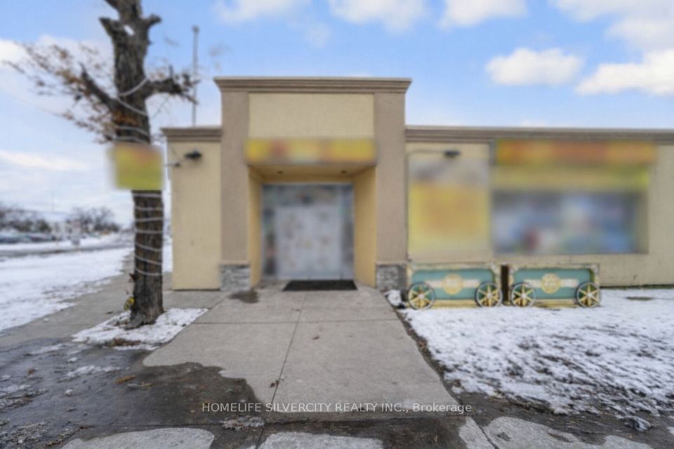 2855 Derry Road E, Mississauga, ON L4T 1A6