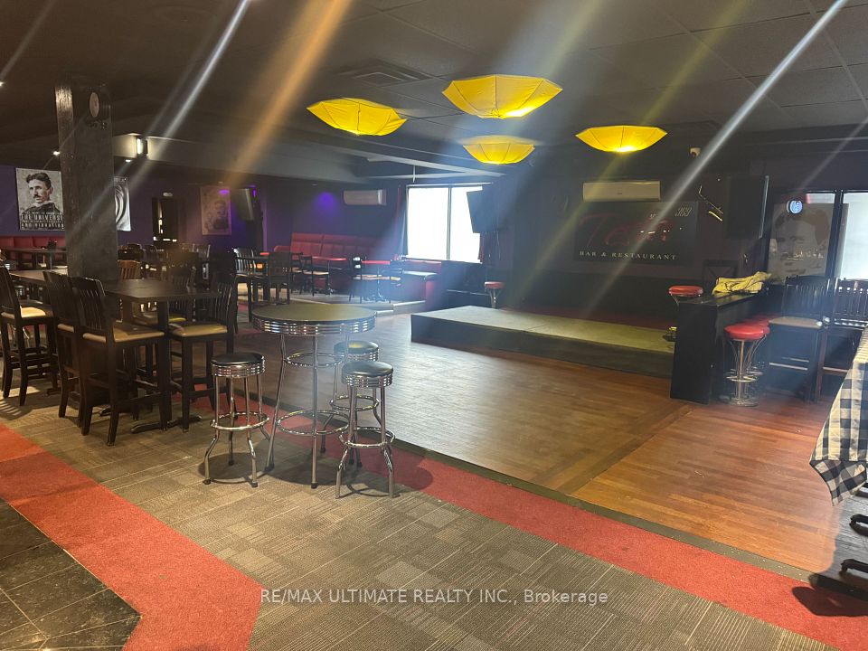 385 The West Mall N/A 6, Toronto W08, ON M9C 1E7