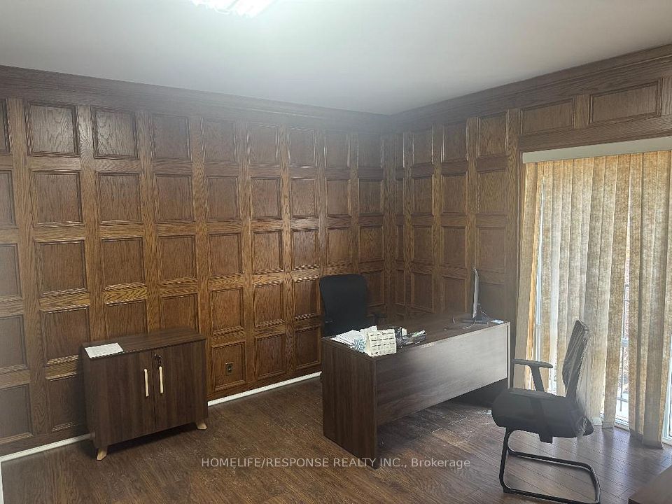 4275 VILLAGE CENTRE Court 204, Mississauga, ON L4Z 1V3