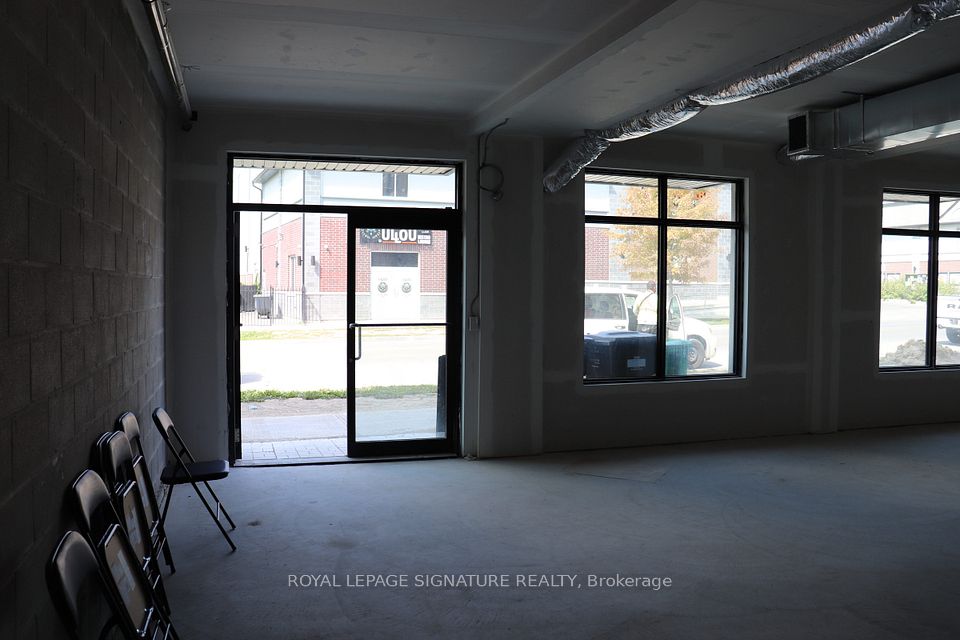 431 Dougall Avenue, Caledon, ON L7C 4L5