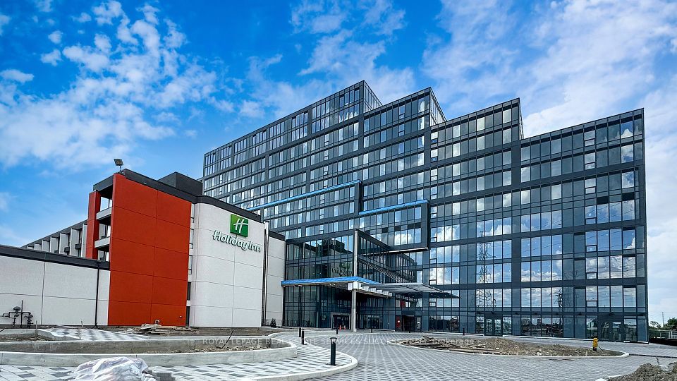 600 Dixon Road 301, Toronto W09, ON M9W 1J1