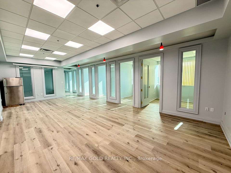 2980 Drew Road 238, Mississauga, ON L4T 0A6