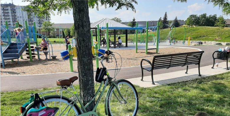 Semi-Detached  at 5126 Des Jardines Drive, Burlington, ON L7L 6L7, Burlington