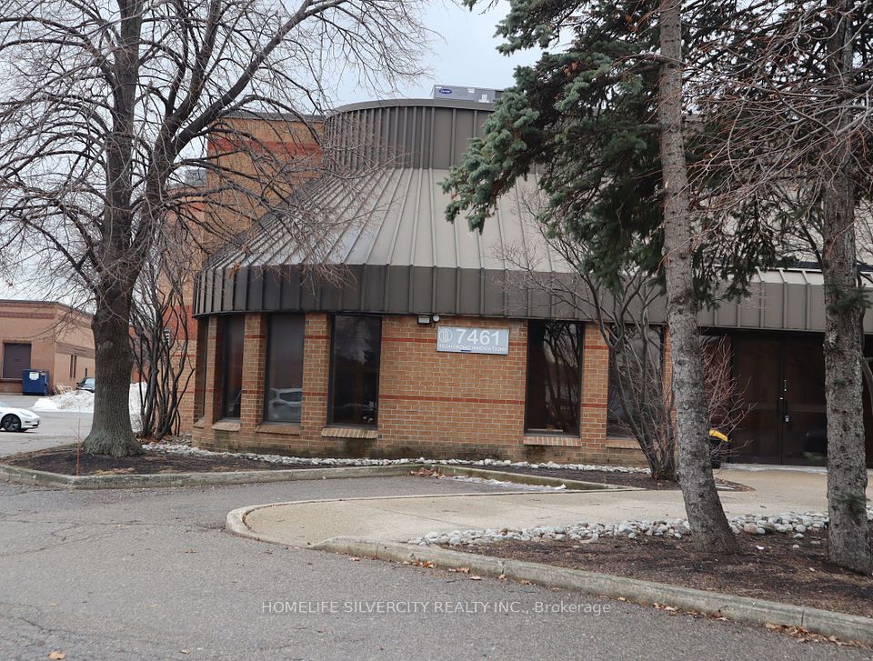 7461 PACIFIC Circle, Mississauga, ON L5T 2A4