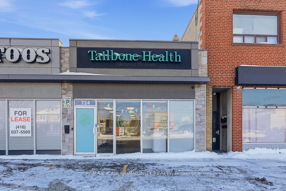 724 Lakeshore Road E, Mississauga, ON L5G 1J6