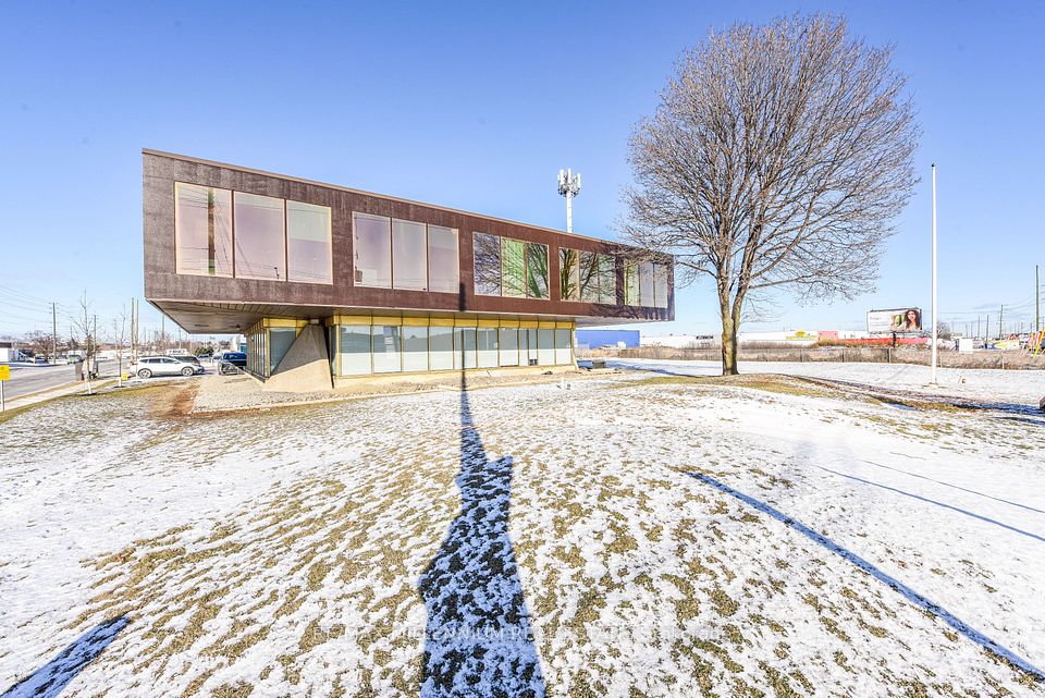 1300 E Steeles Avenue E 216, Brampton, ON L6T 1A2