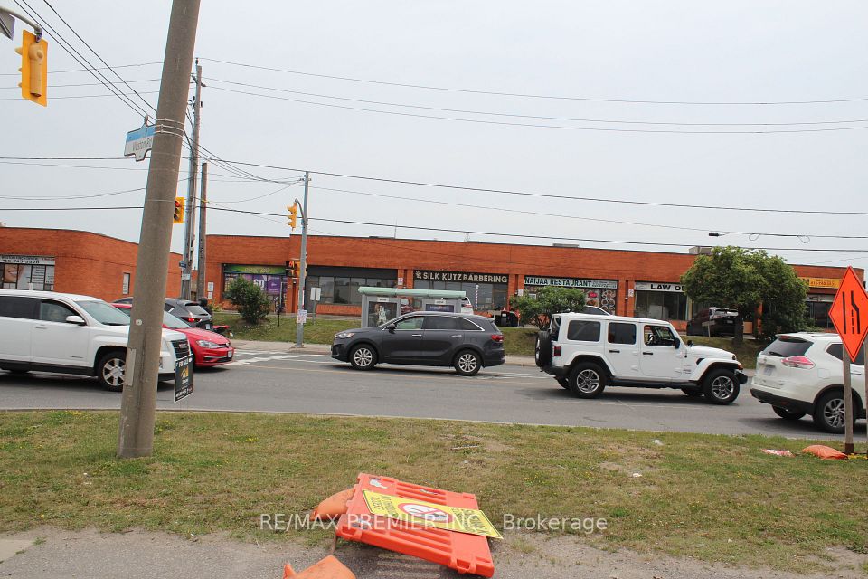 2300 Finch Avenue 58, Toronto W05, ON M9M 2Y3