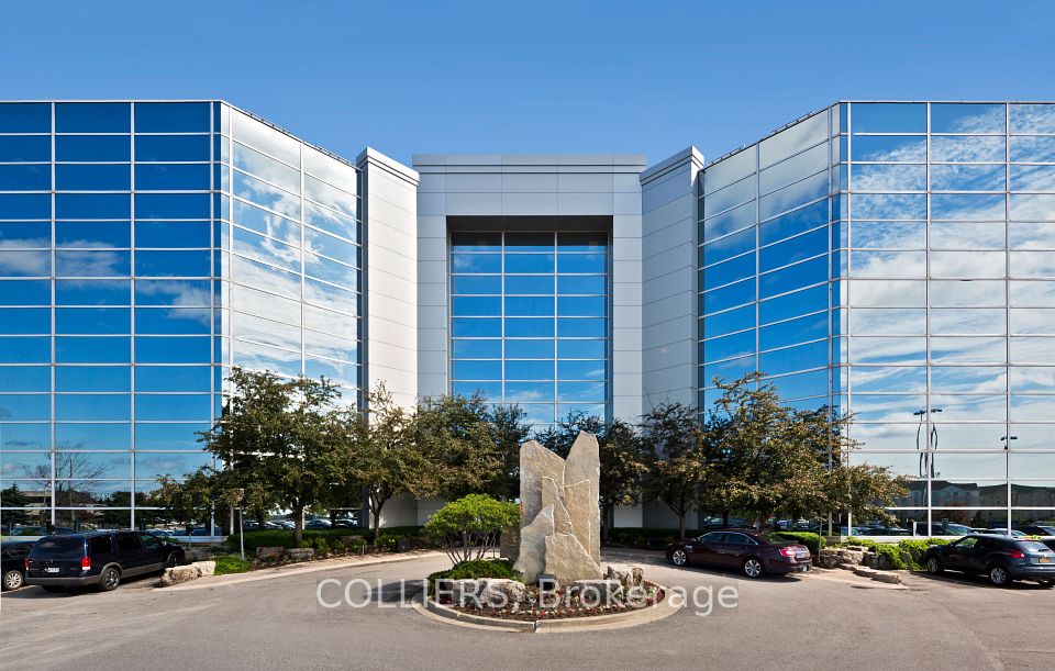 5420 North Service Road 300, Burlington, ON L7L 6B2