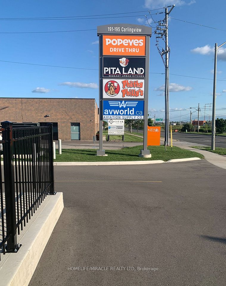 195 Carlingview Drive 1B, Toronto W10, ON M9W 5E8