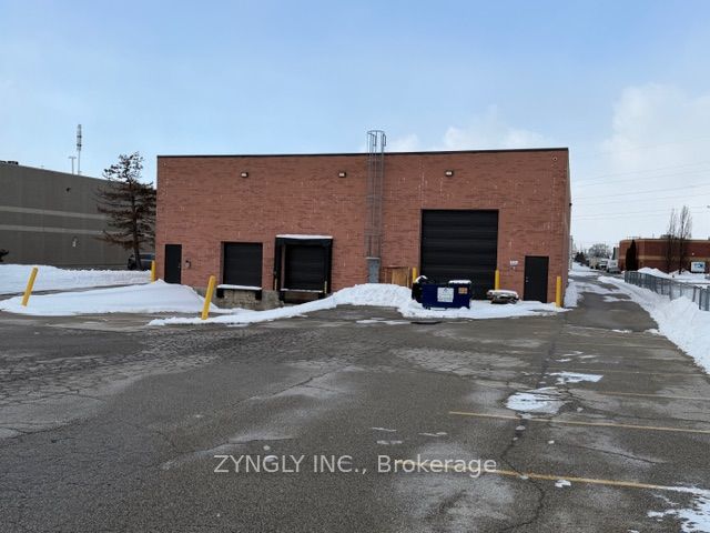 230 Admiral Boulevard, Mississauga, ON L5T 2N6