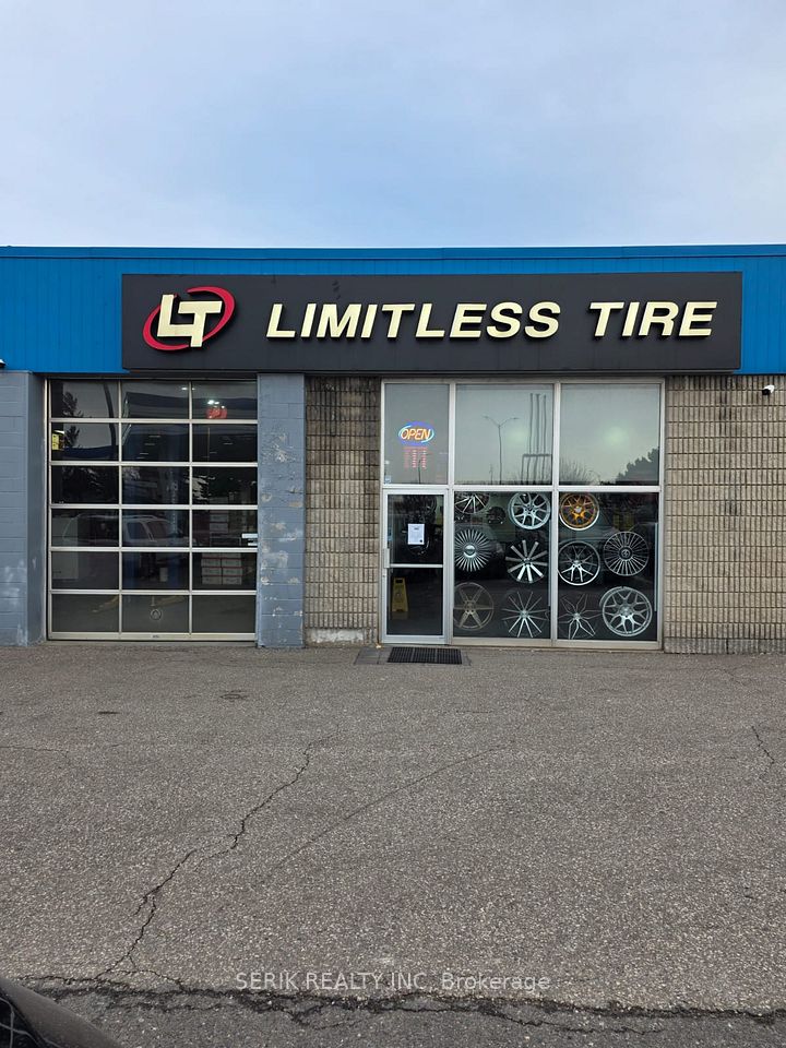 2310 Battleford Road 2, Mississauga, ON L5N 3K6